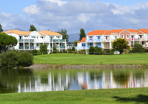 Golf : Accommodatie + Onbeperkt golven in Port Bourgenay